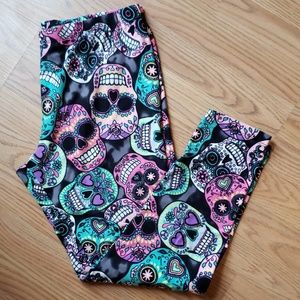 Sugar skull cropped leggings